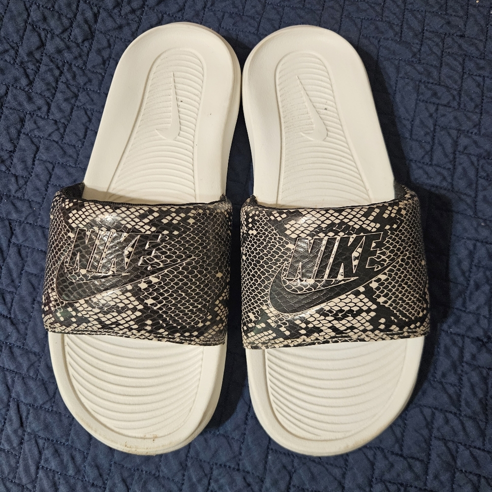 Nike Slides